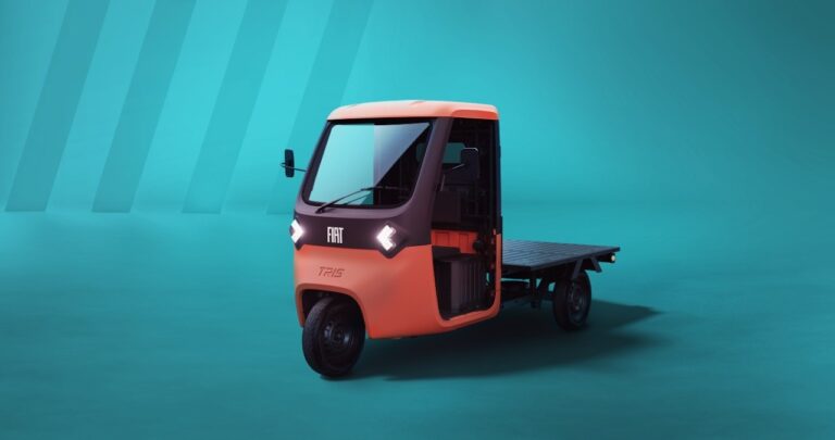Quanti kW Servono per Pagare il Superbollo Auto in Italia 2 auto italiana con contatore energia sullo sfondo