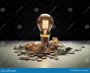 bollette energia elettrica con lampadina accesa