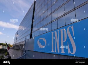 esterno edificio ufficio inps con insegna