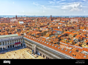 veduta panoramica di piazza san marco venezia